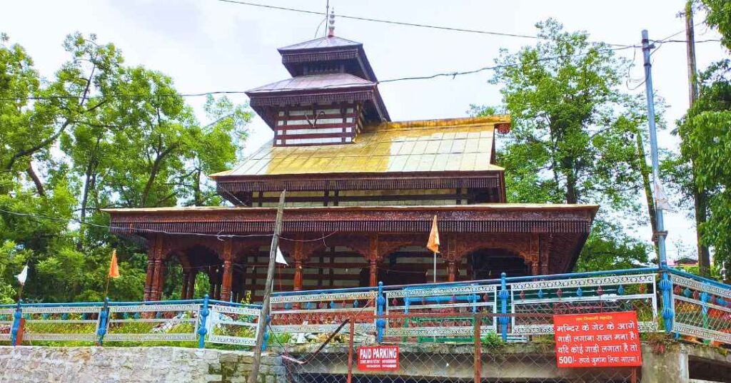 Manu Temple www.traveltalesclub